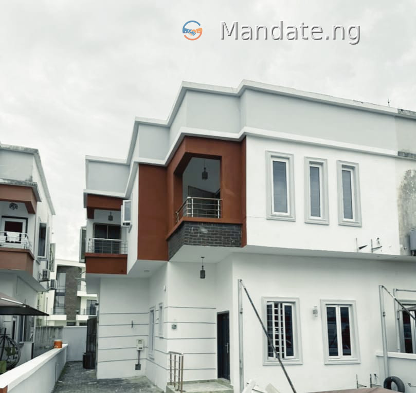 1 Bedroom Apartment for Rent in Osapa London, Lekki For Rent in in Osapa London, Lekki Osapa London Osapa Lagos photo 9