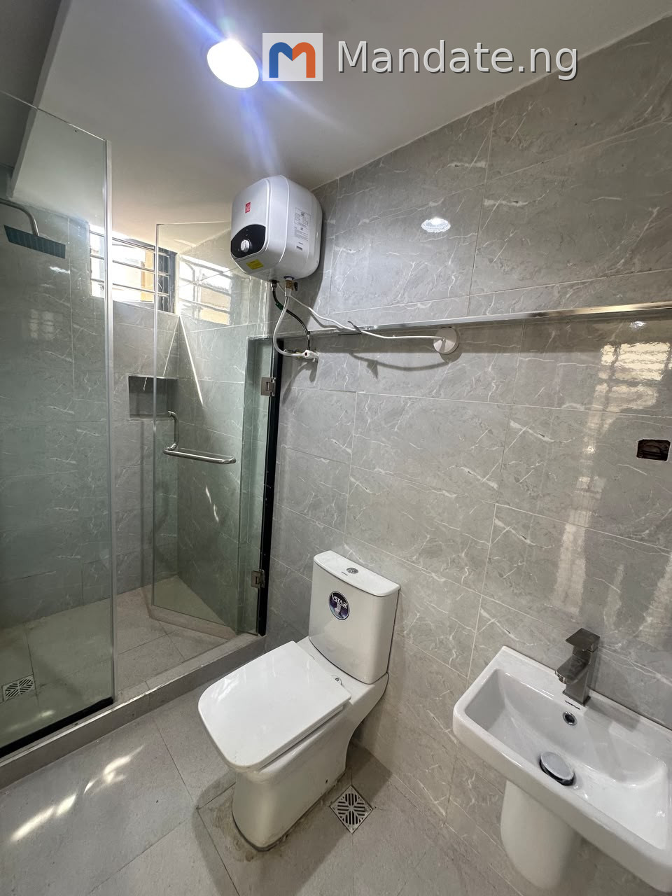 3 Bedroom Apartment with BQ for Sale Off Allen, Ikeja For Sale in Off Allen, Ikeja Ikeja Lagos photo 5