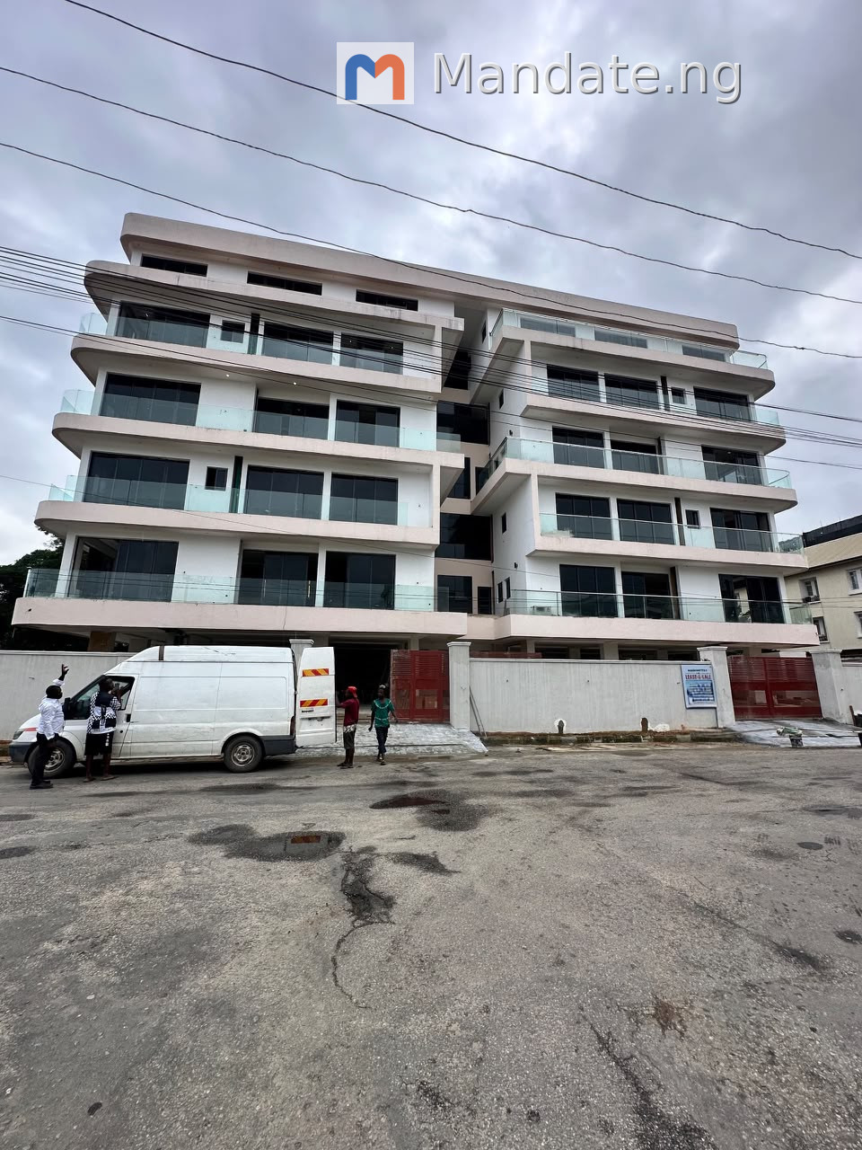3 Bedroom Apartment with BQ for Sale Off Allen, Ikeja For Sale in Off Allen, Ikeja Ikeja Lagos photo 10