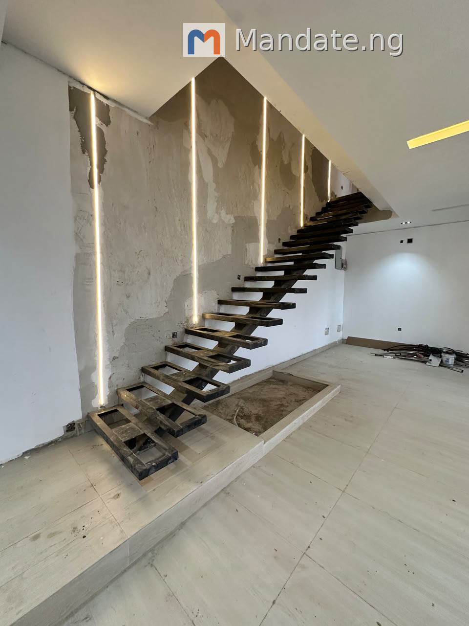 Exquisitely Built 4 Bedroom Maisonette with BQ, Pool, Gym and Elevator in Maryland For Sale in in Maryland Maryland Lagos photo 3