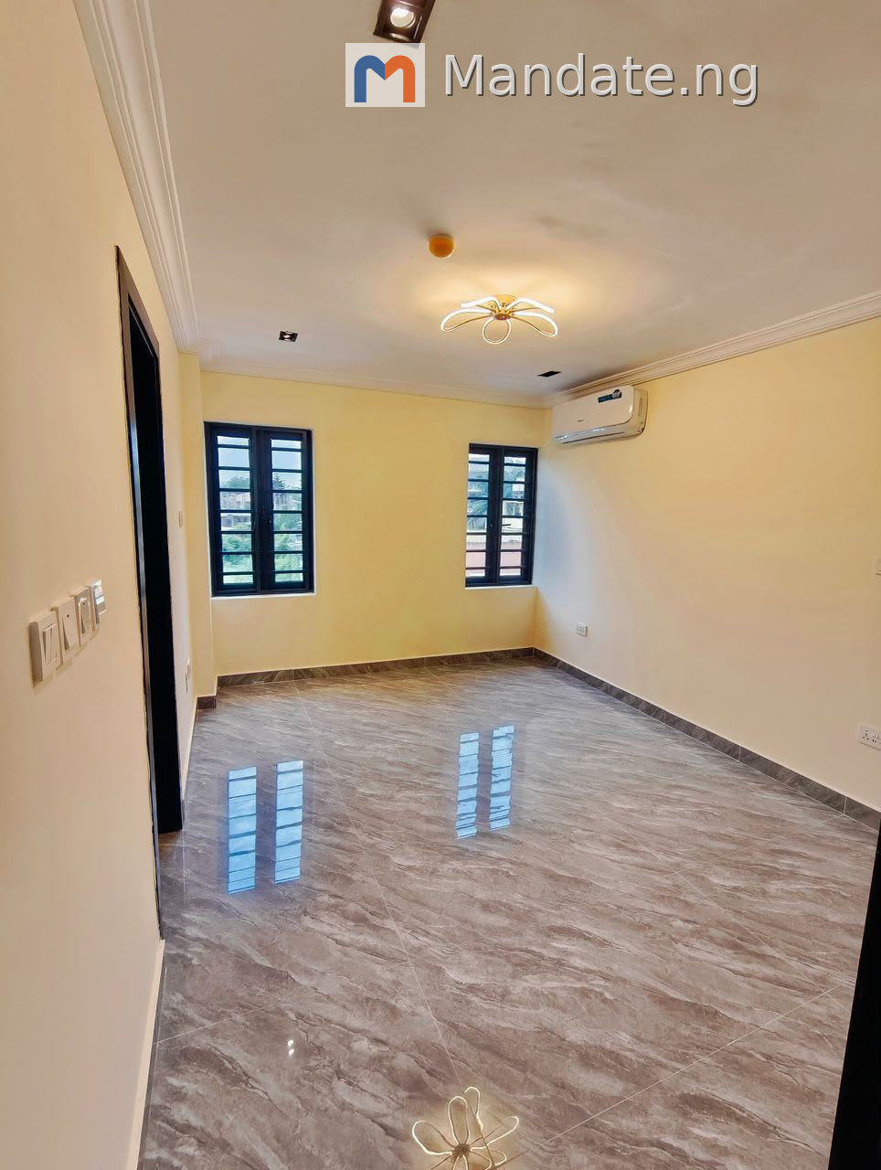 Exquisitely Built 4 Bedroom Maisonette with BQ, Pool, Gym and Elevator in Maryland For Sale in in Maryland Maryland Lagos photo 8