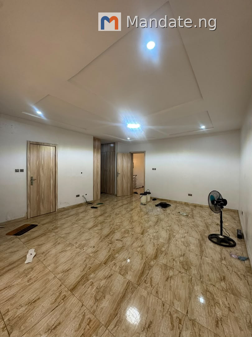 3 Bedroom Terrace Duplex for Rent in Lekki For Rent in at Orchid Road, Lekki Orchid Lagos photo 14
