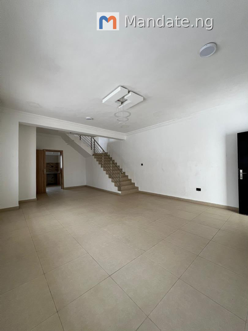 2 Bedroom Terrace Duplex for Rent in Ajah, Lagos For Rent in Mobil Road, Ajah, Lagos Ajah Lagos photo 3