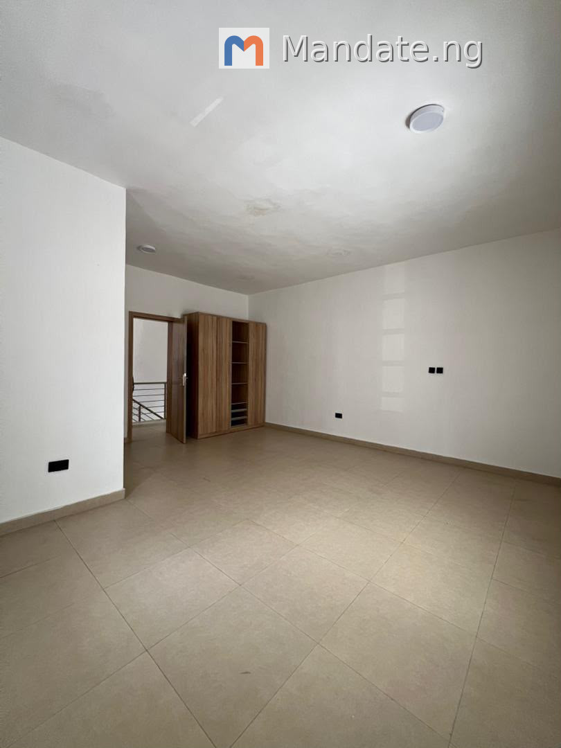 2 Bedroom Terrace Duplex for Rent in Ajah, Lagos For Rent in Mobil Road, Ajah, Lagos Ajah Lagos photo 7