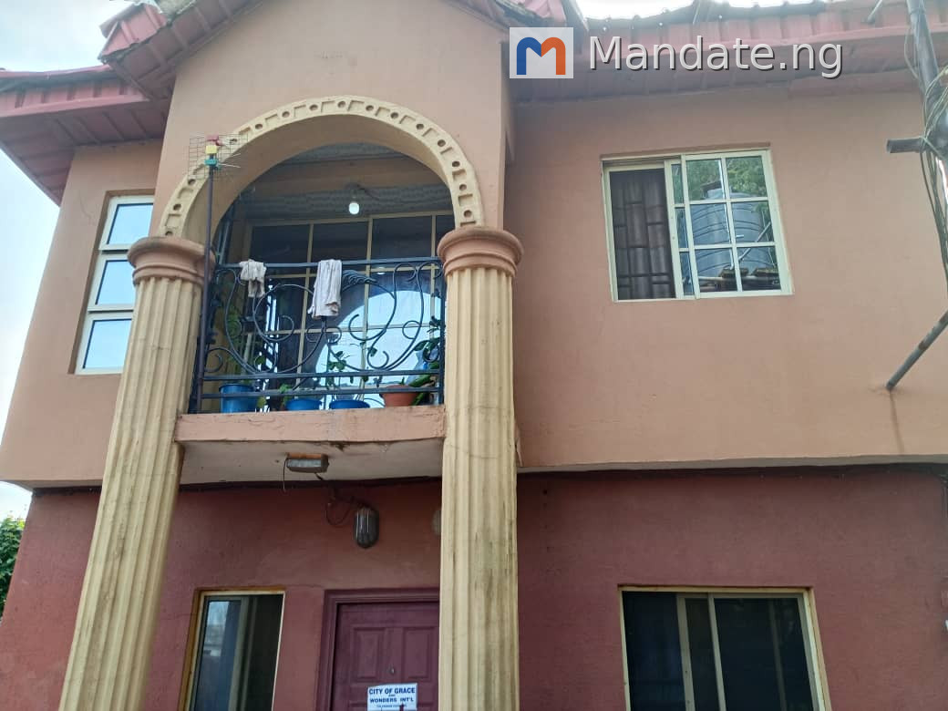 6 Flat for Sale in Ijegun For Sale in in Ijegun Ijegun Alimosho Lagos photo 5
