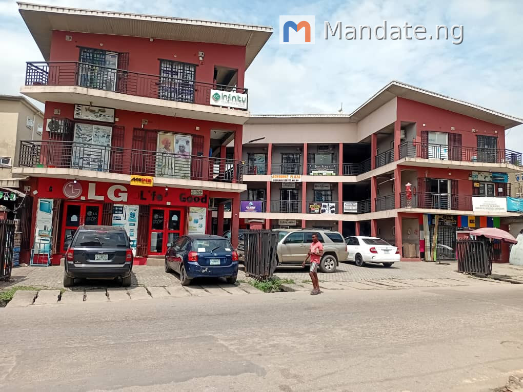 Plaza for Sale in Ikeja with 49 Shops For Sale in in Ikeja, Lagos State Ago Lagos photo 3