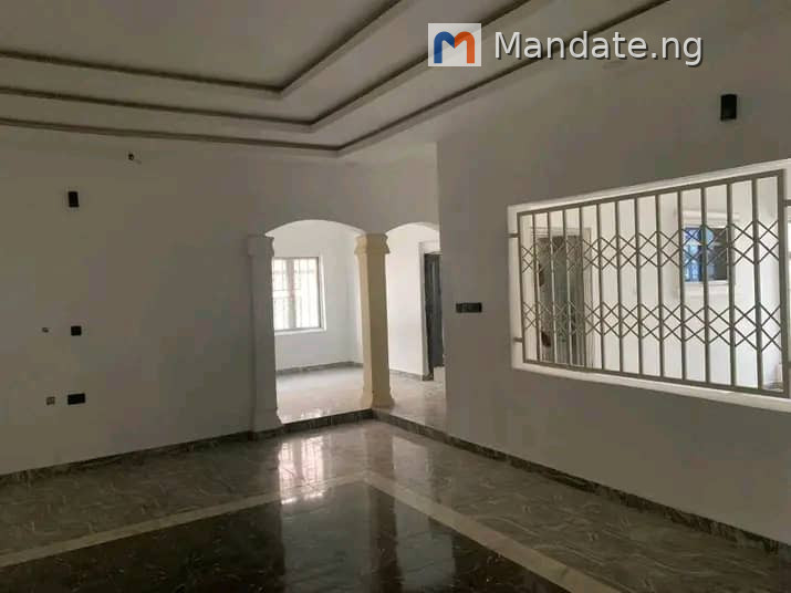 Modern Newly Built 4 Bedrooms Flat with Boys Quarters in Makurdi For Sale in After Navy Barracks Kanshio, Makurdi Kanshio Makurdi Benue photo 2