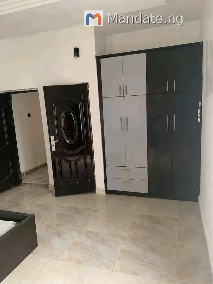 Modern Newly Built 4 Bedrooms Flat with Boys Quarters in Makurdi For Sale in After Navy Barracks Kanshio, Makurdi Kanshio Makurdi Benue photo 3