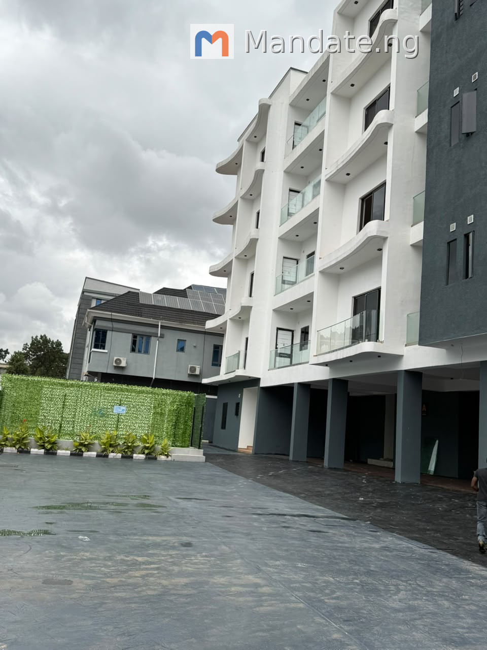 Brand new tastefully finished 3 bedroom apartment with a BQ in Ikeja For Sale in in GRA Ikeja Ogudu GRA Lagos photo 5