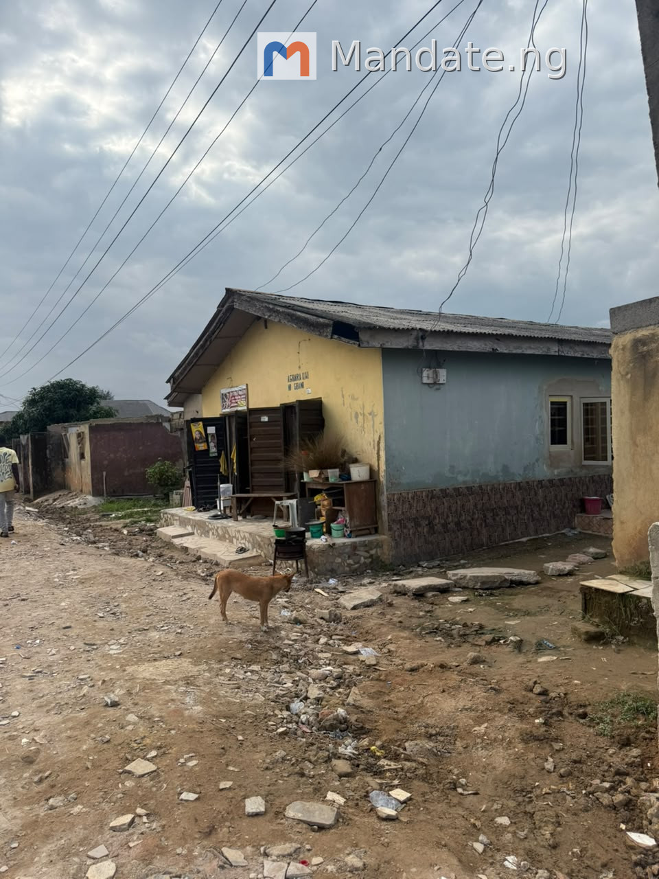 5 Units of Luxury 3 Bedrooms Apartment in Ifako Gbagada For Sale in in Akinwunmi Street, Ifako Gbagada Ifako Gbagada Gbagada Lagos photo 4
