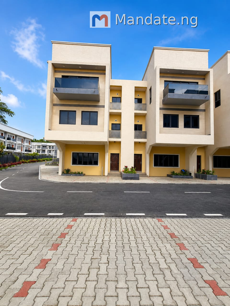 Brand New 4-Bedroom Terrace Duplex in Guzape District, Abuja For Sale in in Guzape District, Abuja Guzape Guzape District FCT photo 2