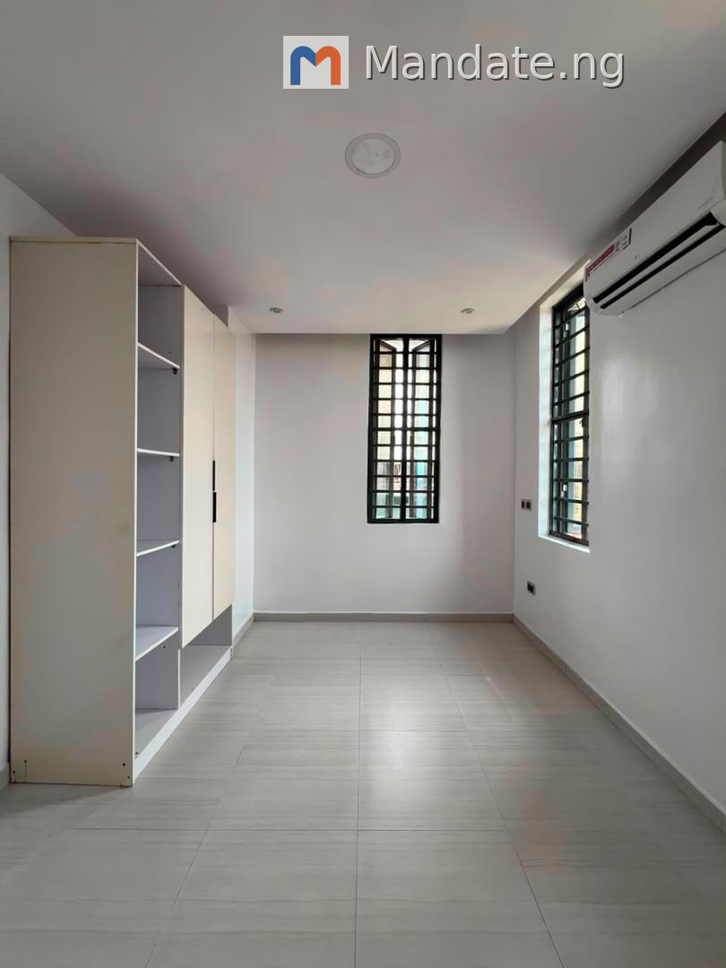 3 Bedroom Apartment with BQ for Rent in Ikate, Lekki For Rent in in Ikate, Lekki, Lagos Ikate Lekki Lagos photo 22