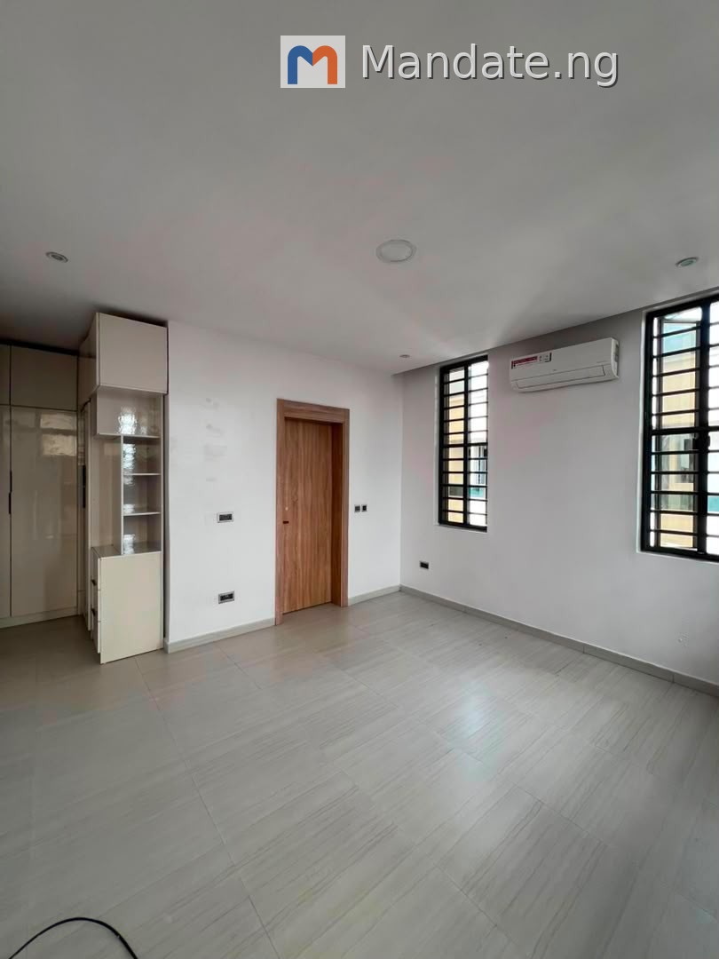 3 Bedroom Apartment with BQ for Rent in Ikate, Lekki For Rent in in Ikate, Lekki, Lagos Ikate Lekki Lagos photo 27