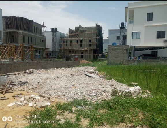 Joint Venture Opportunity: 3 Bedroom and 2 Bedroom Terrace Duplexes on Orchid Road Joint Venture in before the roundabout Orchid Lagos photo 2
