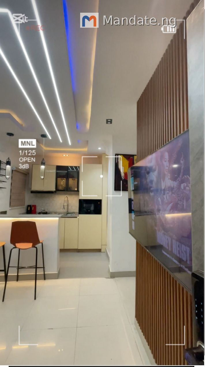 Fully Furnished Studio Apartment in Lekki Phase 1 (100% Ready) For Rent in in Lekki phase 1 Lekki Phase Lekki Lagos photo 2