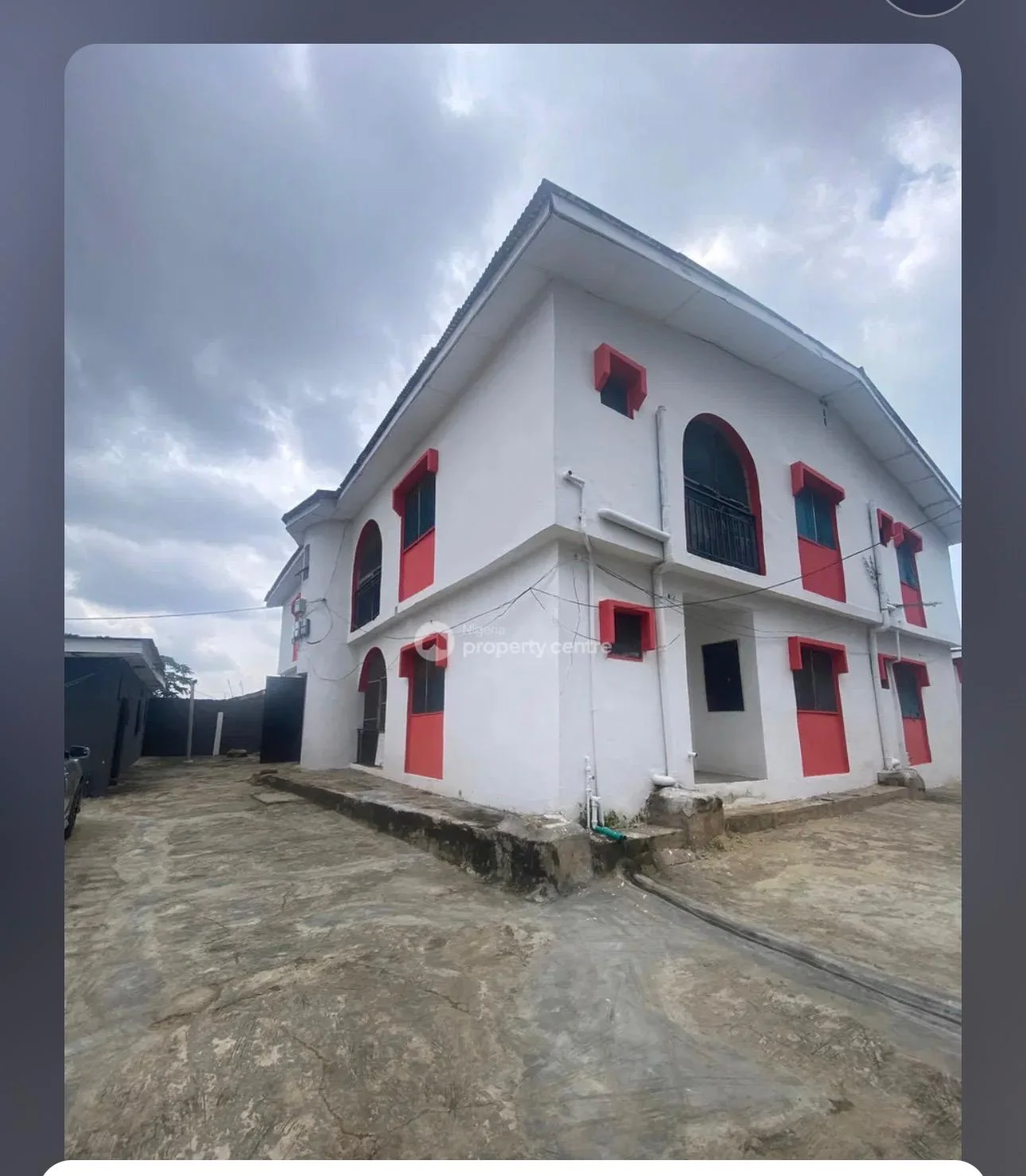 Block of 7 Flats for Sale – Off Ikotun–Igando Road, Lagos For Sale in Off Ikotun–Igando Road, Lagos Igando Lagos Island Lagos photo 2