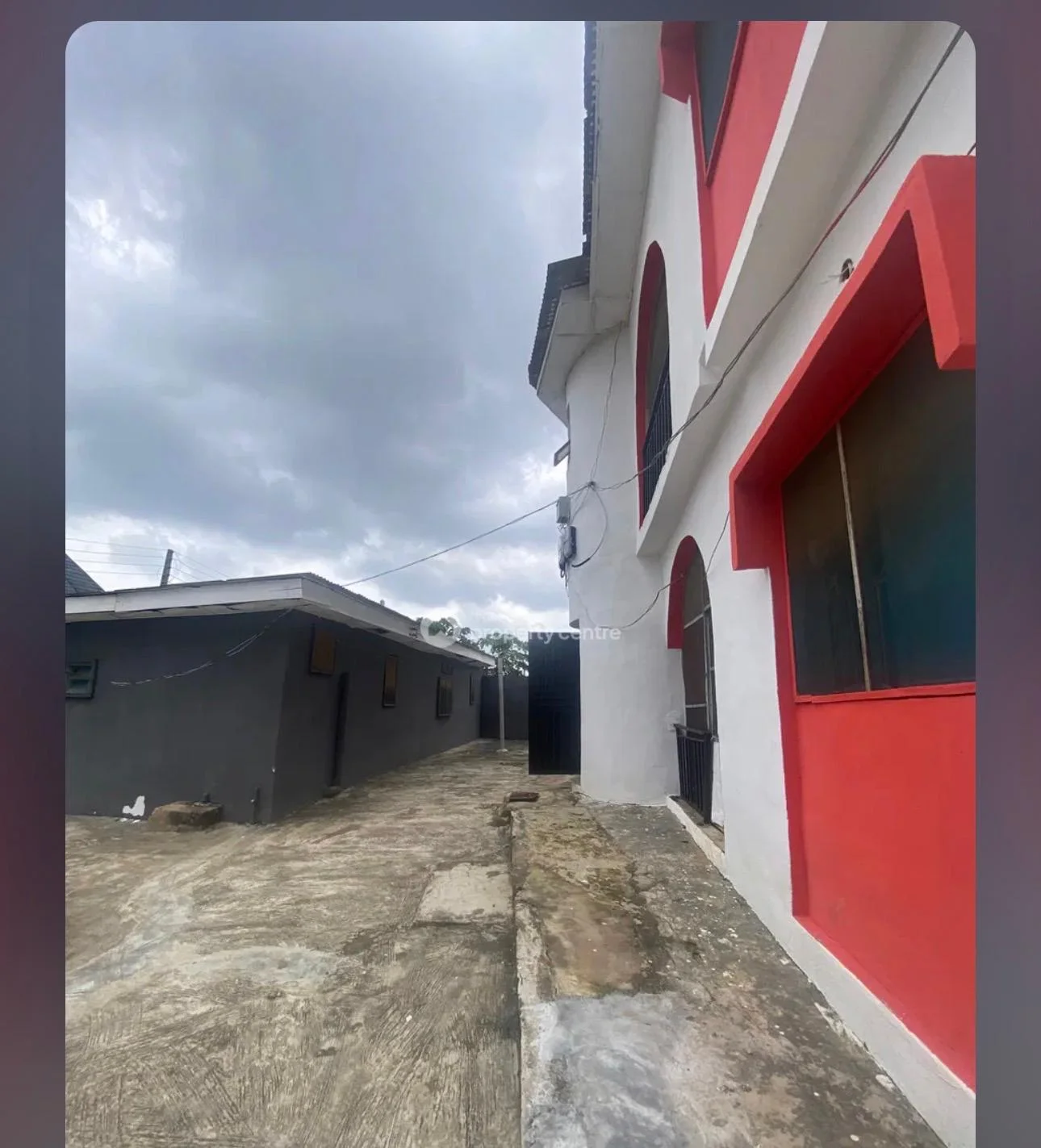 Block of 7 Flats for Sale – Off Ikotun–Igando Road, Lagos For Sale in Off Ikotun–Igando Road, Lagos Igando Lagos Island Lagos photo 5
