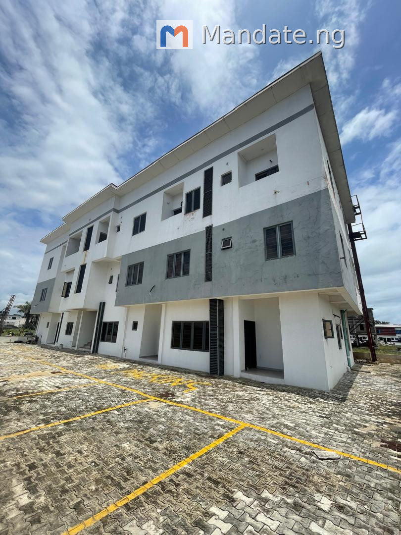 2 Bedroom Apartment for Rent in Ikate, Lekki For Rent in in Ikate, Lekki Ikate Lekki Lagos photo 5