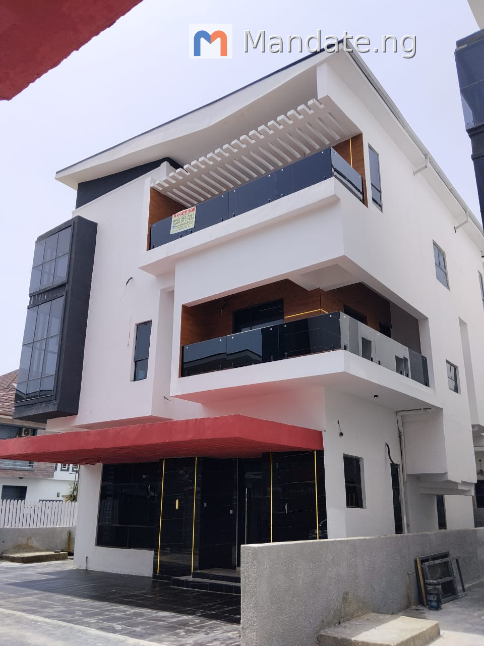 Spacious 3 bedroom apartment with BQ in Lekki For Rent in in a serviced estate, Lekki VI Lekki Lagos photo 2