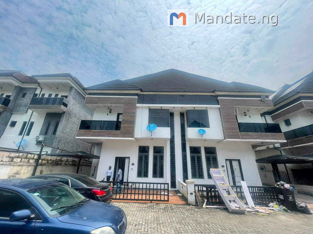5-Star Luxury Waterfront Hotel in Lagos For Sale in Maroko Road, Lekki–Epe Expressway, Lagos Lekki Epe Epe Lagos photo 2