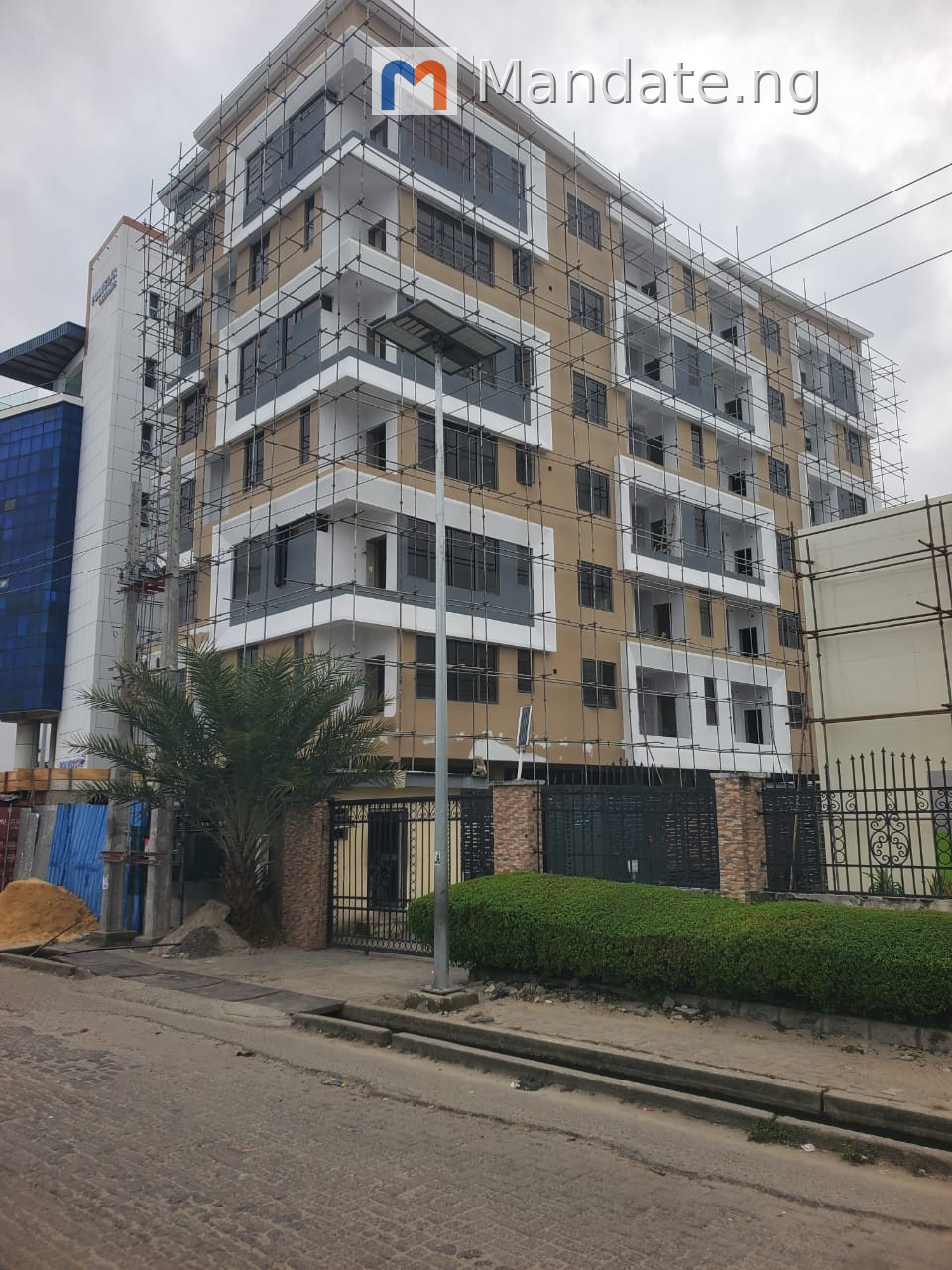 Commercial Property for Sale in Victoria Island For Sale in in Victoria Island Island Victoria Island (VI) Lagos photo 4