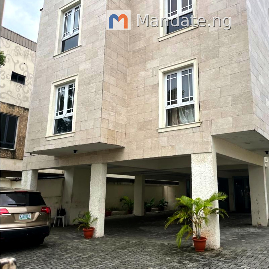 3-Bedroom Apartment To Let in Lekki Phase 1 Lease in in Lekki Phase 1 Lekki Phase Lekki Lagos photo 2