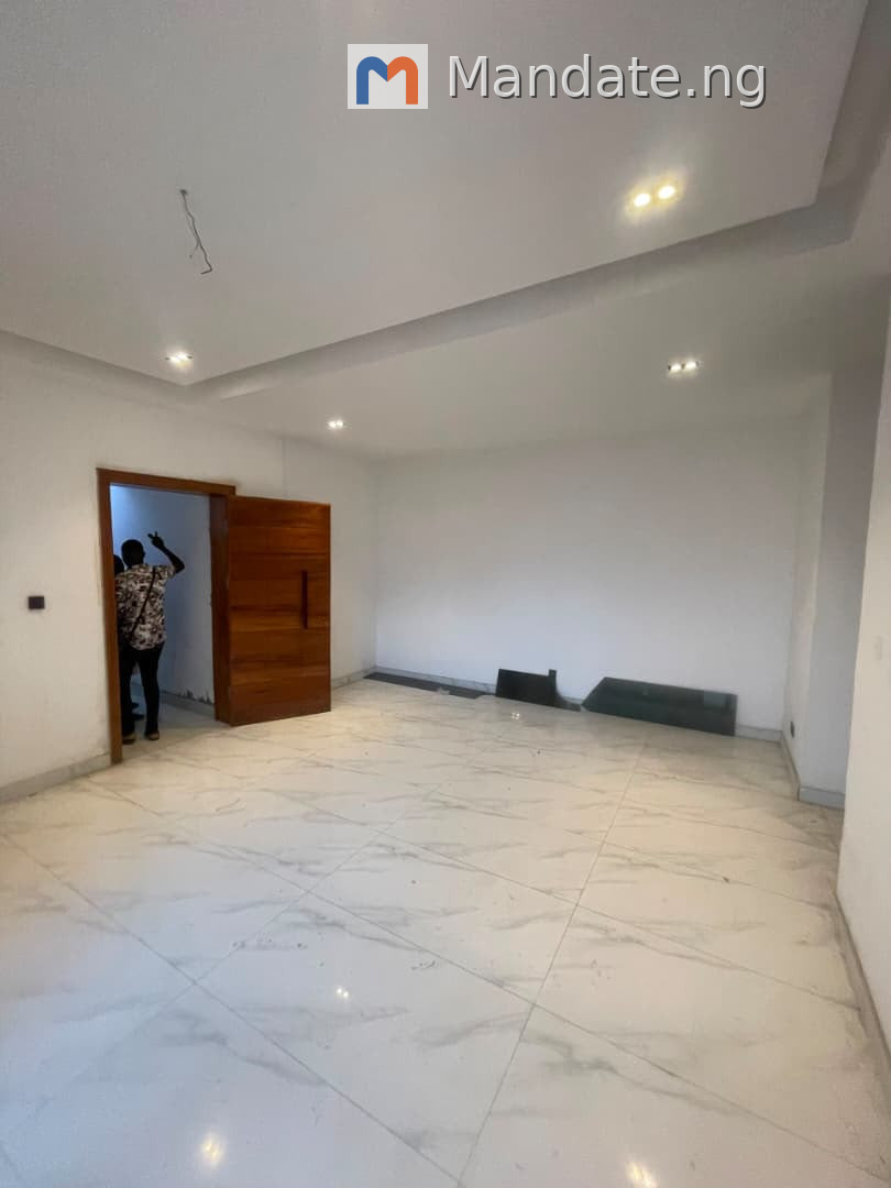 FOR RENT – Newly Built Serviced 2-Bedroom Apartment | Ikate, Lekki For Rent in in Ikate, Lekki Ikate Lekki Lagos photo 2