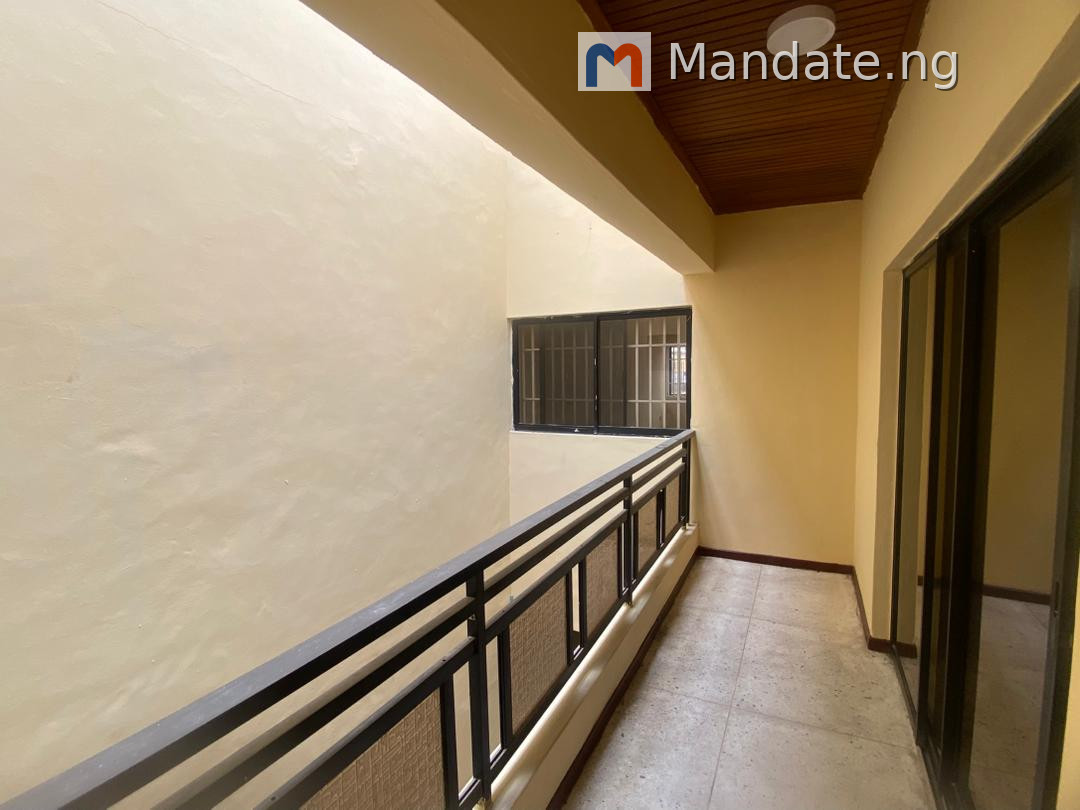 5-Bedroom Semi-Detached House for Lease in Lekki Phase 1 Lease in Emma Abimbola Cole, Lekki Phase 1 Lekki Phase Omole Phase 1 Lagos photo 7
