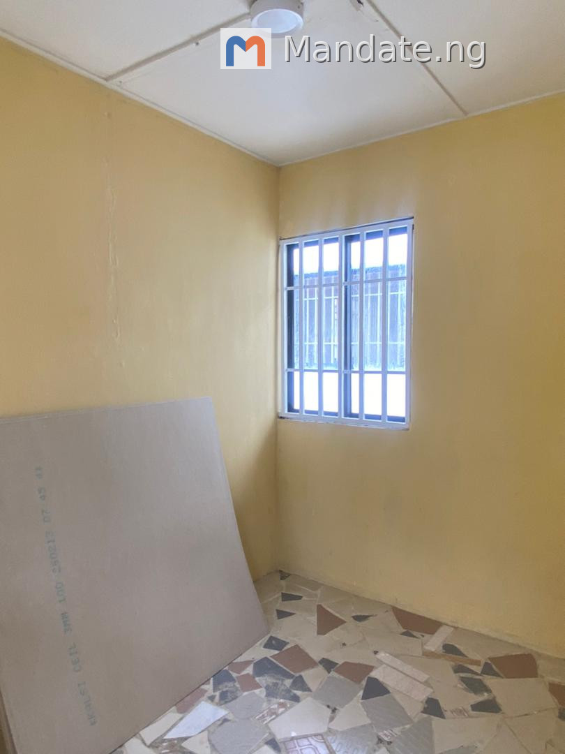 5-Bedroom Semi-Detached House for Lease in Lekki Phase 1 Lease in Emma Abimbola Cole, Lekki Phase 1 Lekki Phase Omole Phase 1 Lagos photo 12