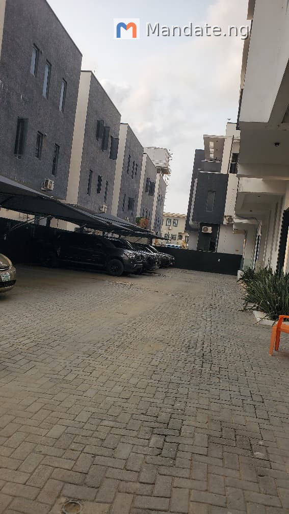 2 Bedroom Apartment for Sale in Ikate For Sale in Located At Ikate Inside An Estate On A ground Floor Ikate Lekki Lagos photo 5