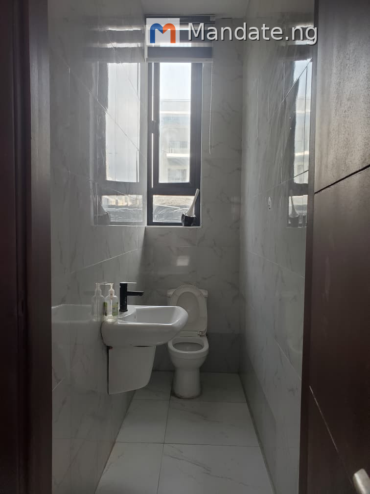 2 Bedroom Apartment for Sale in Ikate For Sale in Located At Ikate Inside An Estate On A ground Floor Ikate Lekki Lagos photo 10