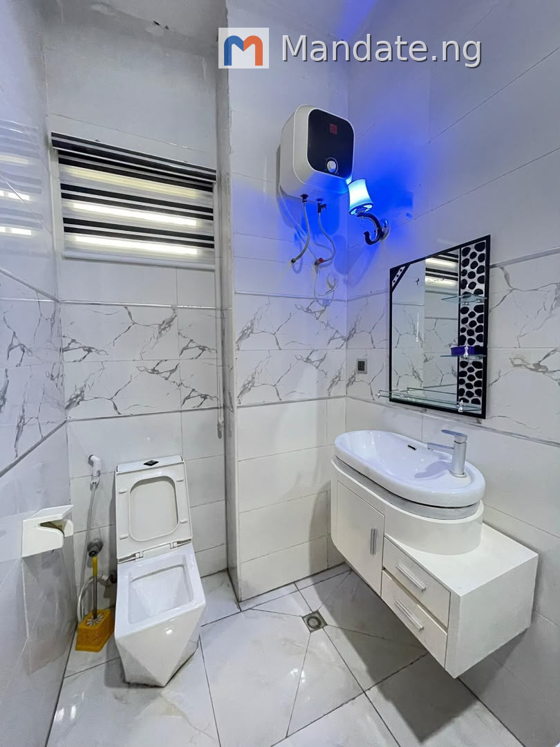 4-Bedroom Semi-Detached Duplex in Ikota, Lekki For Rent in in Ikota, Lekki Ikota Lagos photo 1
