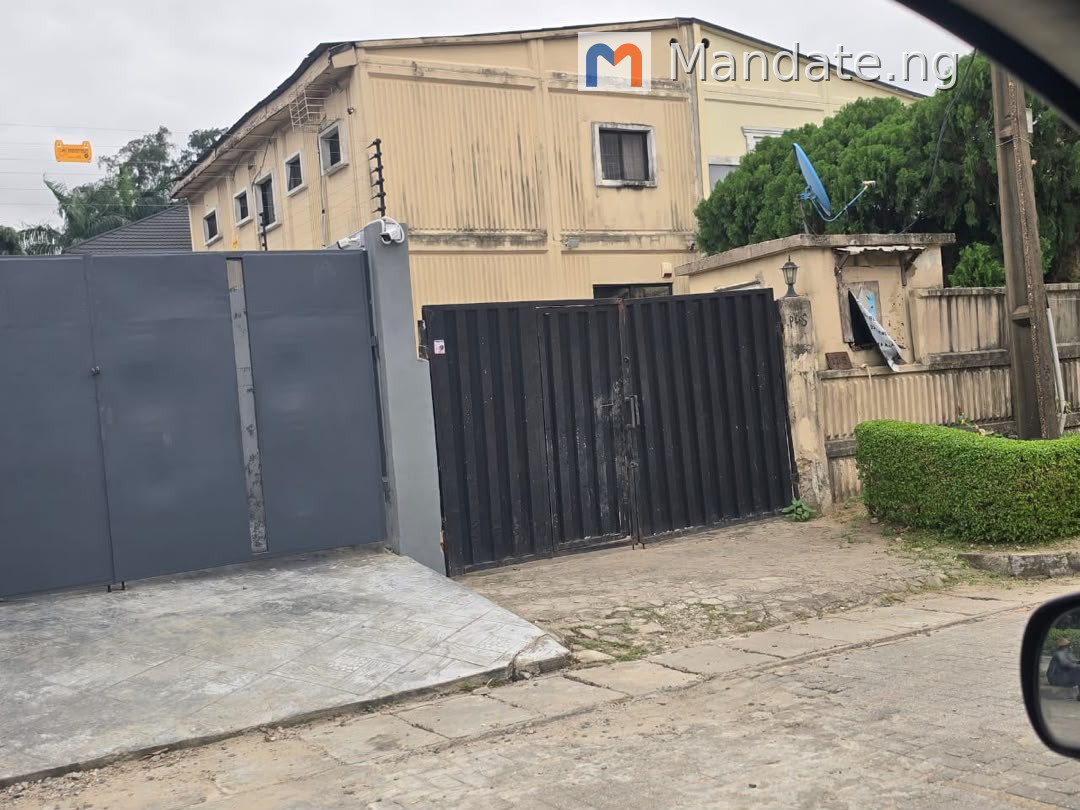 4-Bedroom Duplex for Sale in Dolphin Estate, Ikoyi For Sale in Isale Eko Avenue, Dolphin Estate, Ikoyi Ikoyi Lagos photo 2