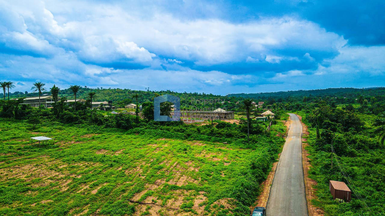 Land for Sale at Otunba Heritage Estate, Siun For Sale in in Siun, linking Shagamu Interchange and Lagos-Ibada Expressway Bada Oyo photo 3