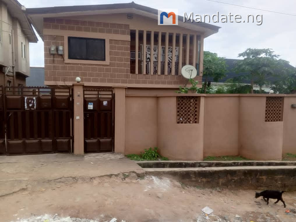5 Bedroom Fully Detached Duplex with BQ and Swimming Pool in Magodo Phase 1 For Sale in in Magodo Phase 1 Magodo Phase 1 Omole Phase 1 Lagos photo 1