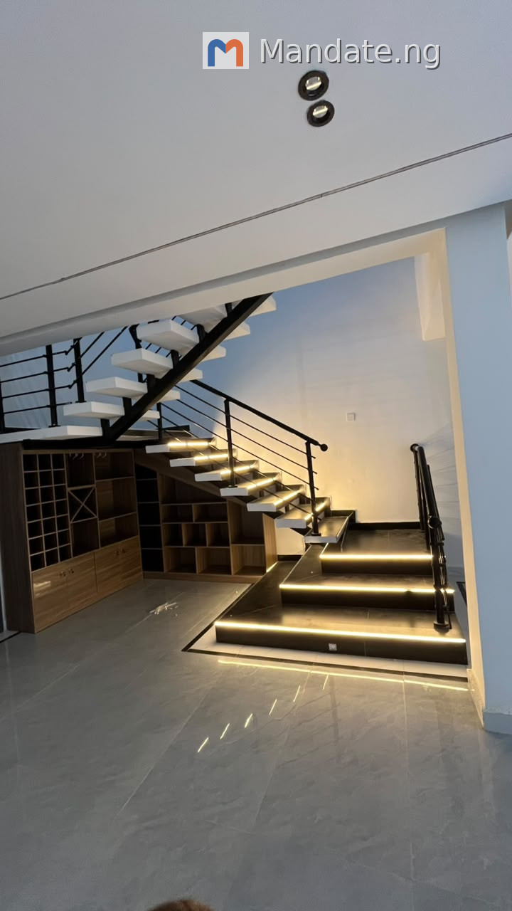 Brand new three bedroom terrace + bq for rent For Rent in in Lekki scheme 2 Abraham Adesanya Adesanya Abraham Adesanya Lagos photo 4