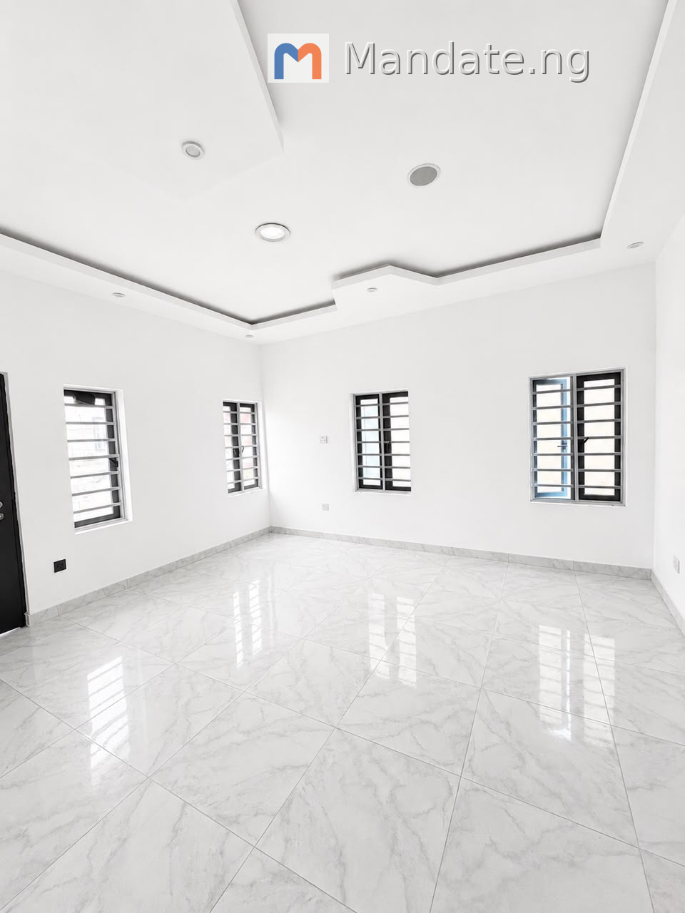 Luxury Spacious 3 Bedroom Apartment in Westend Estate, Lekki For Rent in in Westend Estate, Lekki County Homes Ikota Lekki County Ikota Lagos photo 5