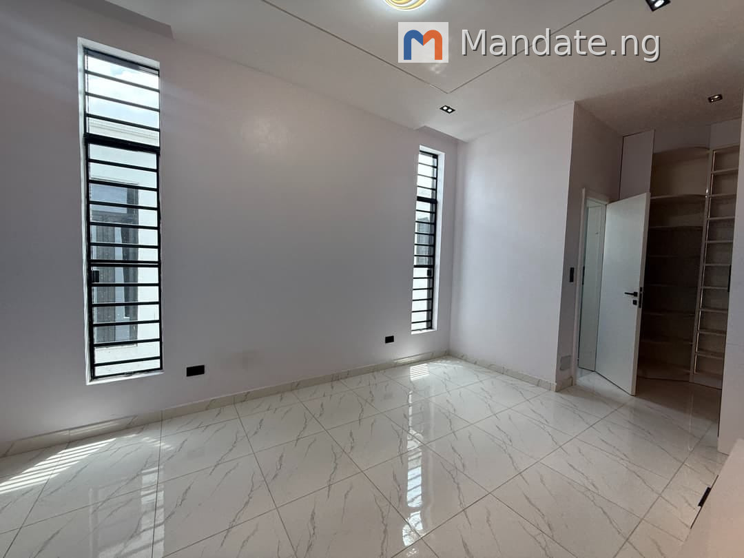 5-Bedroom Fully-Detached Duplex for Sale in Ikota, Lekki For Sale in in Ikota, Lekki Ikota Lagos photo 1