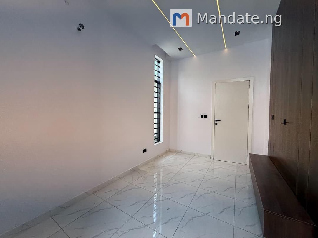 5-Bedroom Fully-Detached Duplex for Sale in Ikota, Lekki For Sale in in Ikota, Lekki Ikota Lagos photo 4