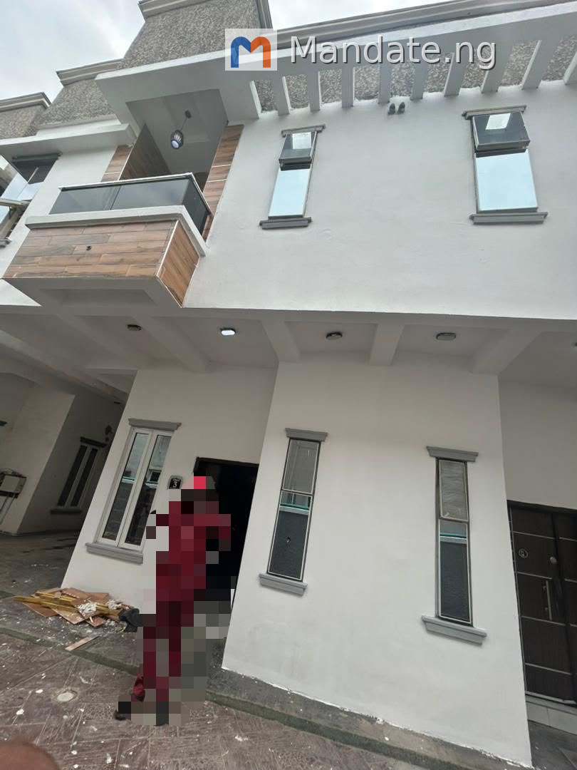 NEW Upstairs 2 bedroom flat for sale in Sangotedo, Ajah Lekki For Sale in in Sangotedo, Ajah Lekki Sangotedo Ajah Lagos photo 1
