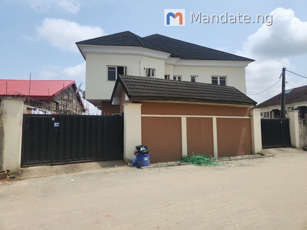 Brand New Premium Five Bedroom Detached House for Sale in Ologolo For Sale in in White Oak Estate, Ologolo Ologolo Lekki Lagos photo 3