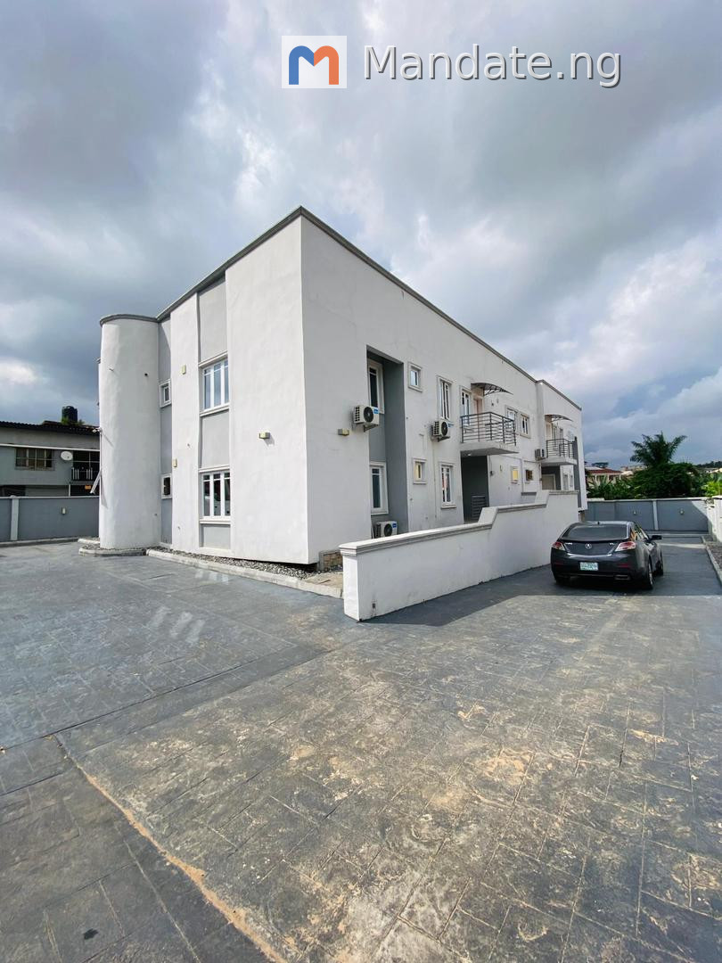Serviced Apartment/Hotel for Sale in Old Bodija Estate, Ibadan For Sale in Old Bodija Estate, Ibadan Old Bodija Estate Old Bodija Oyo photo 5