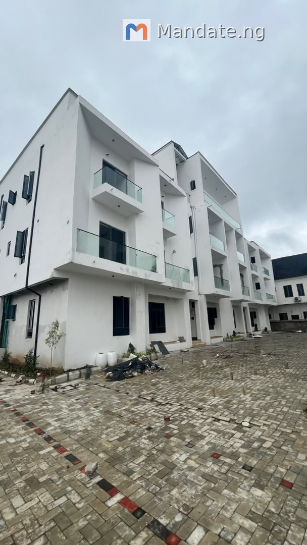 Newly Built Modern Spacious 1-Bedroom Apartment for Rent in VGC For Rent in in VGC, Harris Drive, Lagos Victoria Garden City Lagos photo 2
