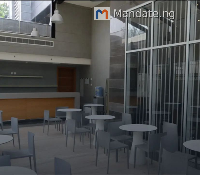Commercial Building for Investment in Ikoyi, Lagos For Sale in Ikoyi, Lagos Ikoyi Lagos photo 1