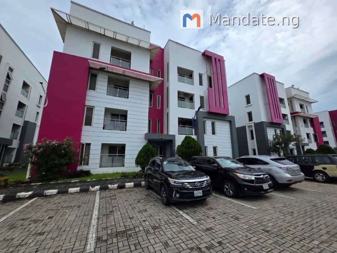 Fully Furnished Luxury 2 Bedrooms Apartment in Lekki Phase 1 For Rent in LSDPC Estate Freedom Way Bustop Lekki Phase 1, Lagos Lekki Phase Omole Phase 1 Lagos photo 1