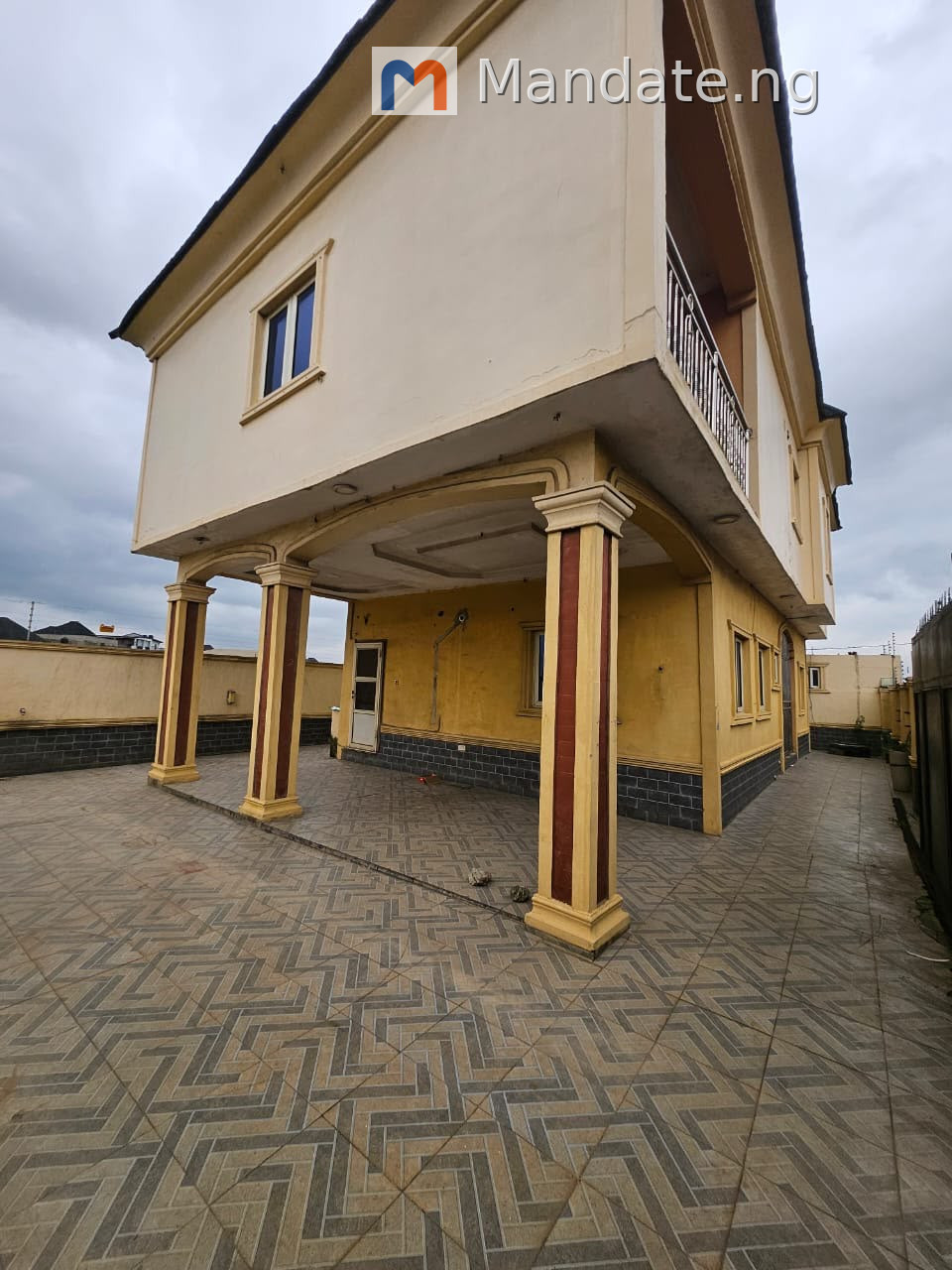 5 Bedroom Fully Detached Duplex for Sale in Magodo Phase 1 GRA For Sale in in Magodo Phase 1 GRA Magodo Phase 1 Osborne Phase 2 Lagos photo 5
