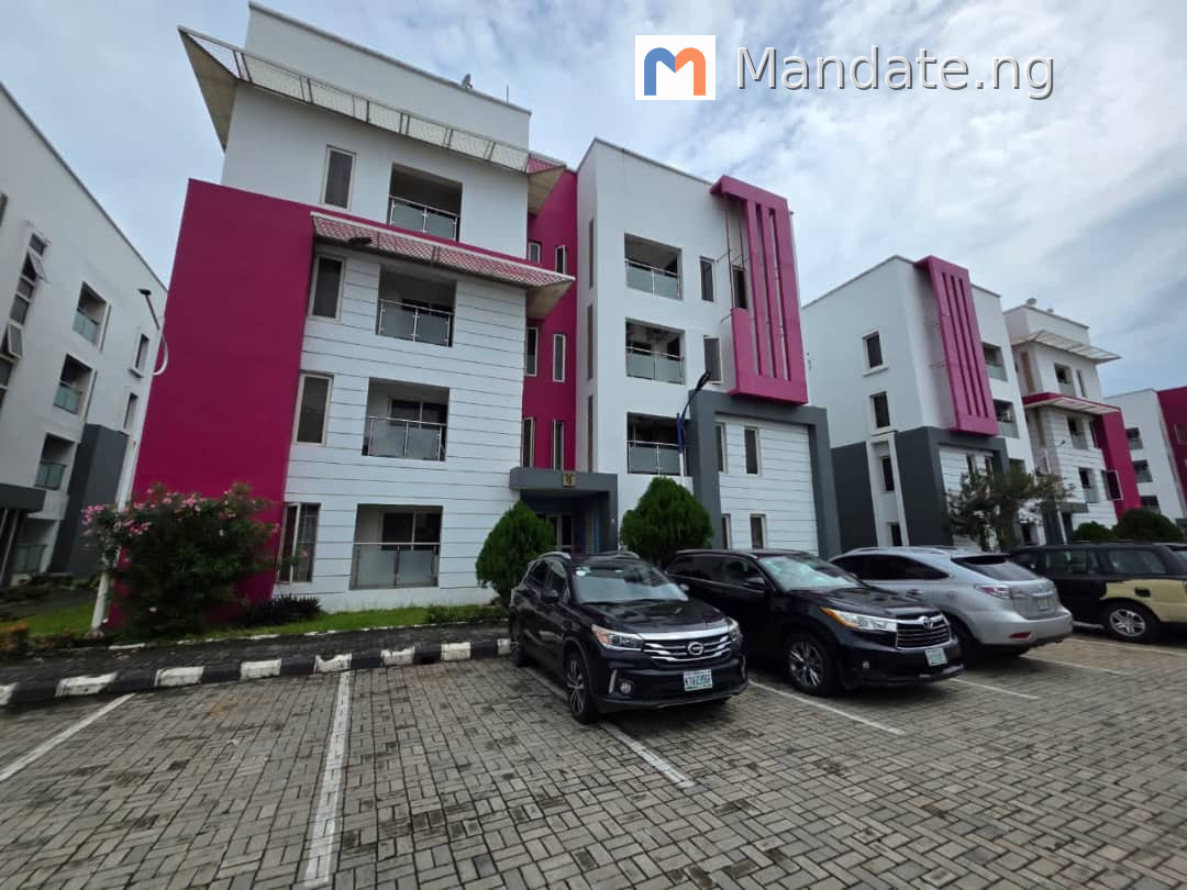 Fully furnished 3-bedroom flat available for rent in Ikate For Rent in in Ikate, Lekki Ikate Lekki Lagos photo 3