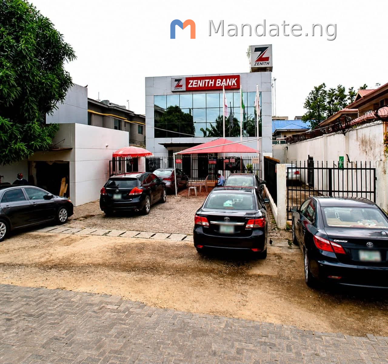 Well Maintain Commercial Property for Sale in Victoria Island For Sale in in Victoria Island Island Victoria Island (VI) Lagos photo 2