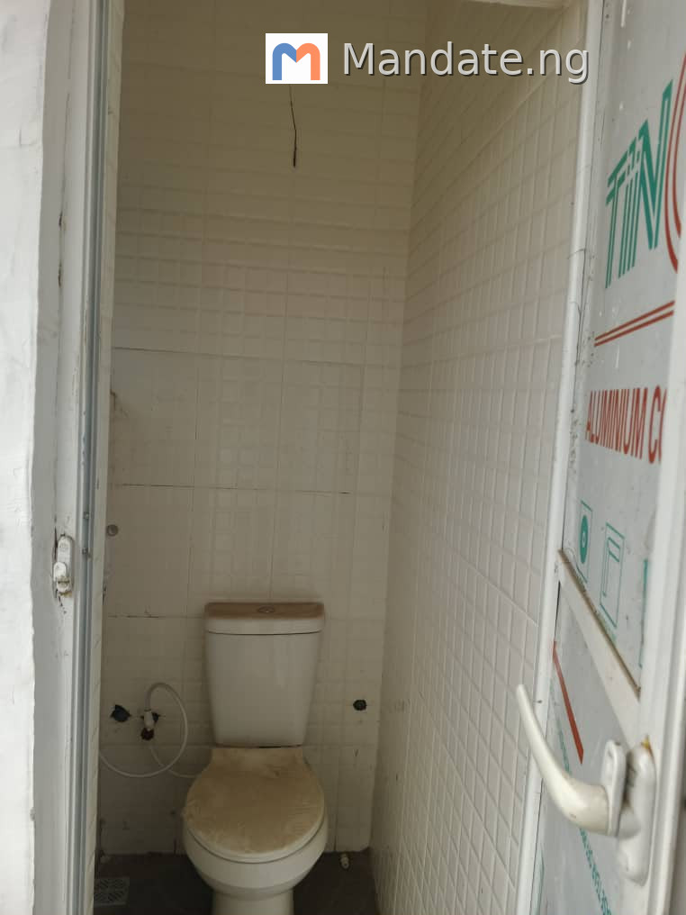 Room Self in Ayobo for Rent For Rent in at legacy area Ayobo Ayobo Lagos photo 3