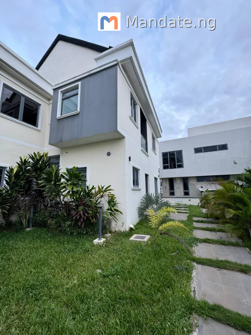 Brand Newly Built Luxury Serviced 2Bedrooms Terrace Duplex with BQ in Ajah For Rent in in a Serviced Estate Ogombo Road, Ajah Ogombo Ago Lagos photo 5